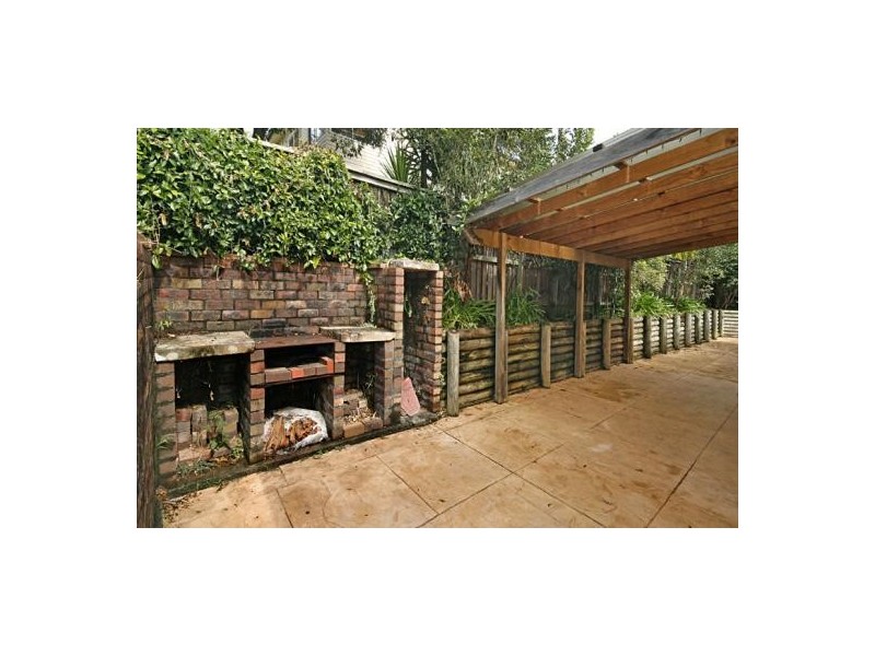 292 Avoca Drive, Avoca Beach NSW 2251