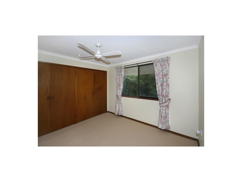 292 Avoca Drive, Avoca Beach NSW 2251