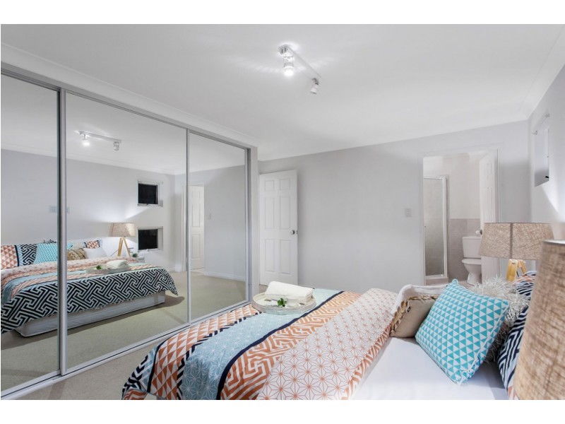 2/137b Ocean View Drive, Wamberal NSW 2260