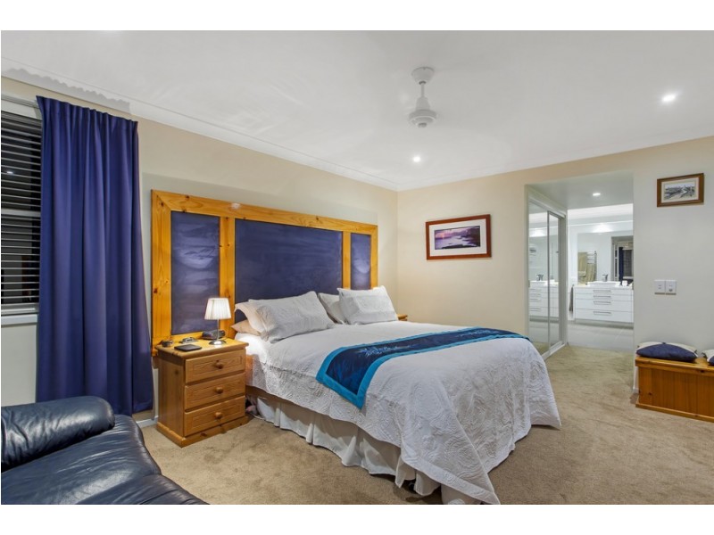 16 Marlborough Close, Terrigal NSW 2260