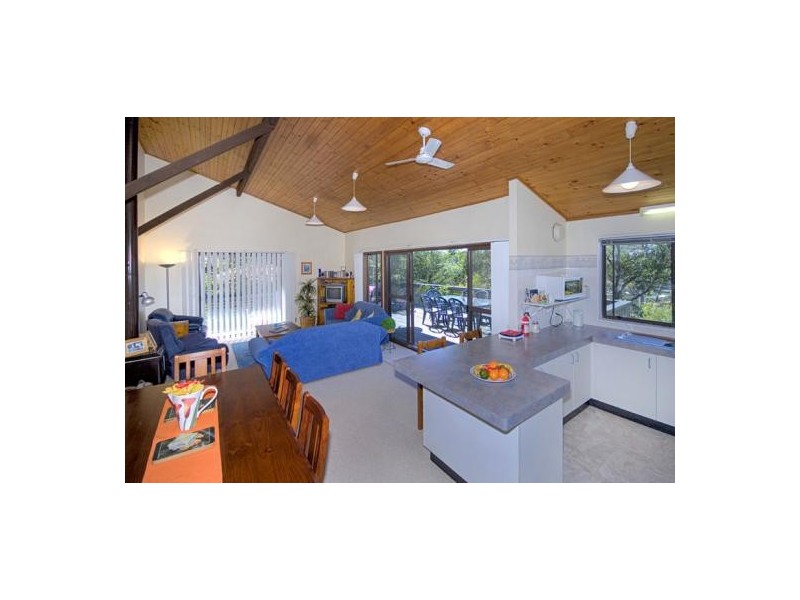 57 Copacabana Drive, Copacabana NSW 2251