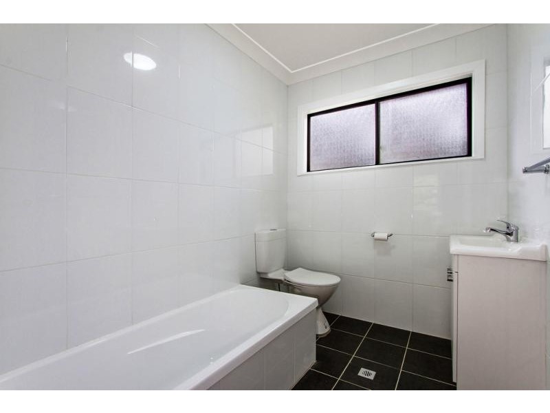 84 Turpentine Street, Wyoming NSW 2250