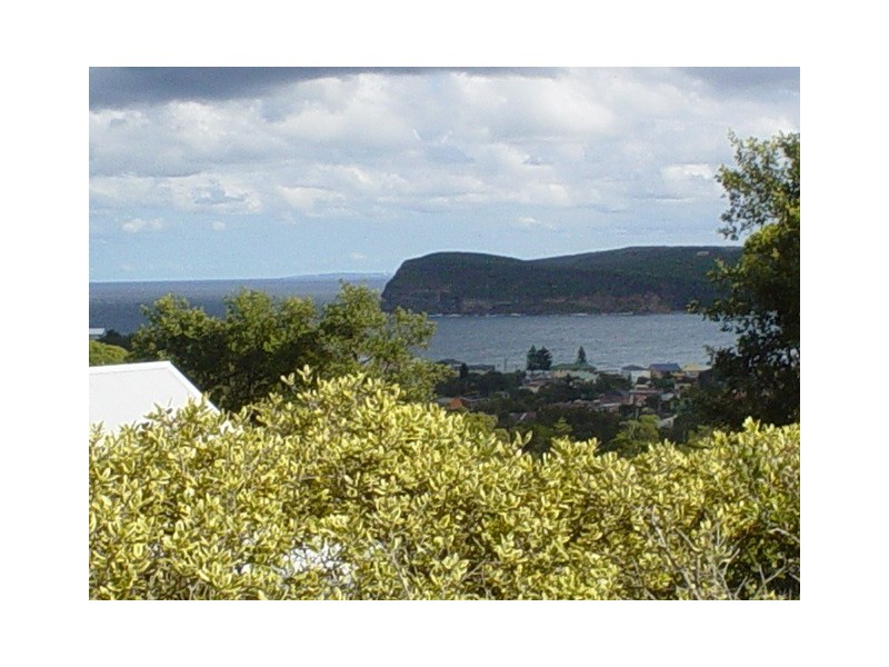 122 Oceano Street, Copacabana NSW 2251