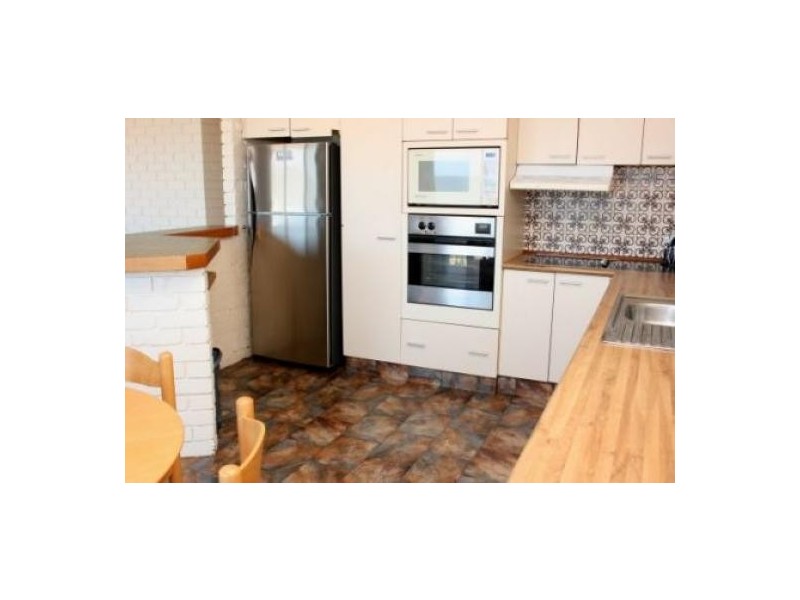 4/43 Ocean Street, North Avoca NSW 2260