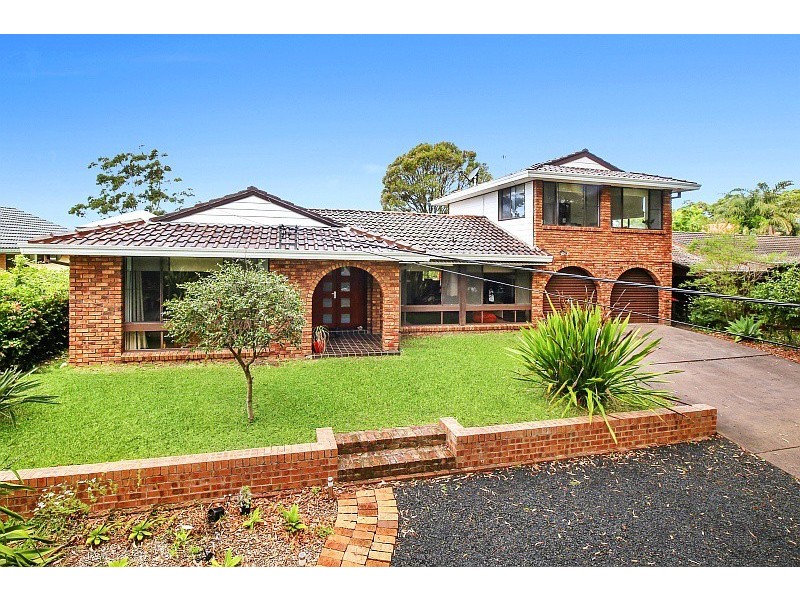 10 Peel Street, Avoca Beach NSW 2251