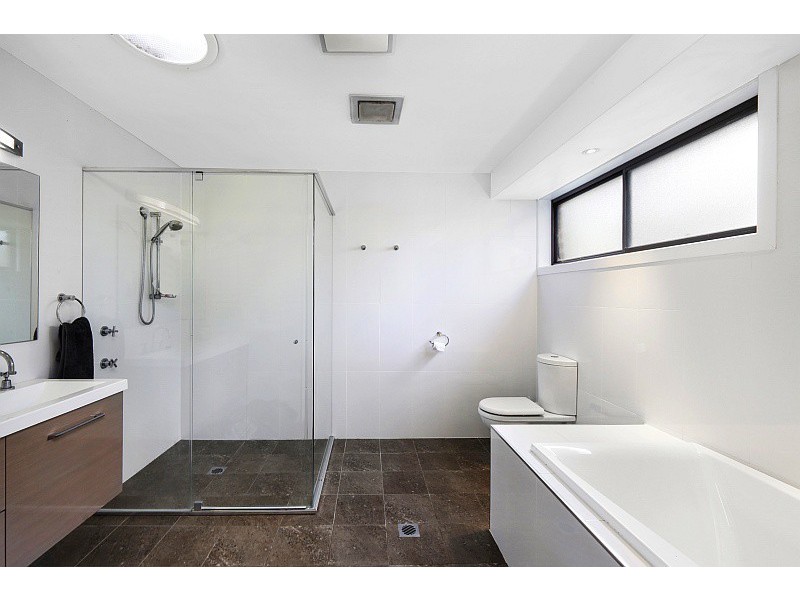 10 Peel Street, Avoca Beach NSW 2251