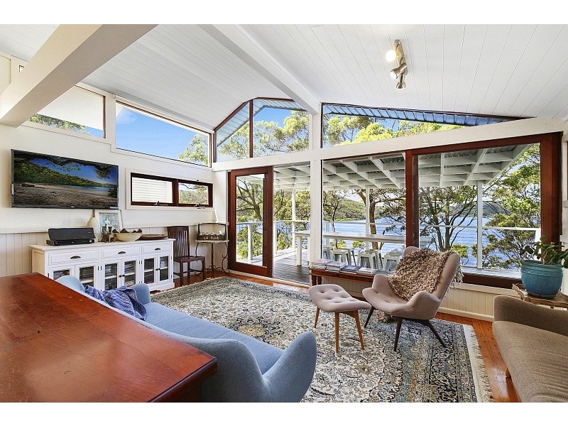 14 Fishermans Parade, Daleys Point NSW 2257