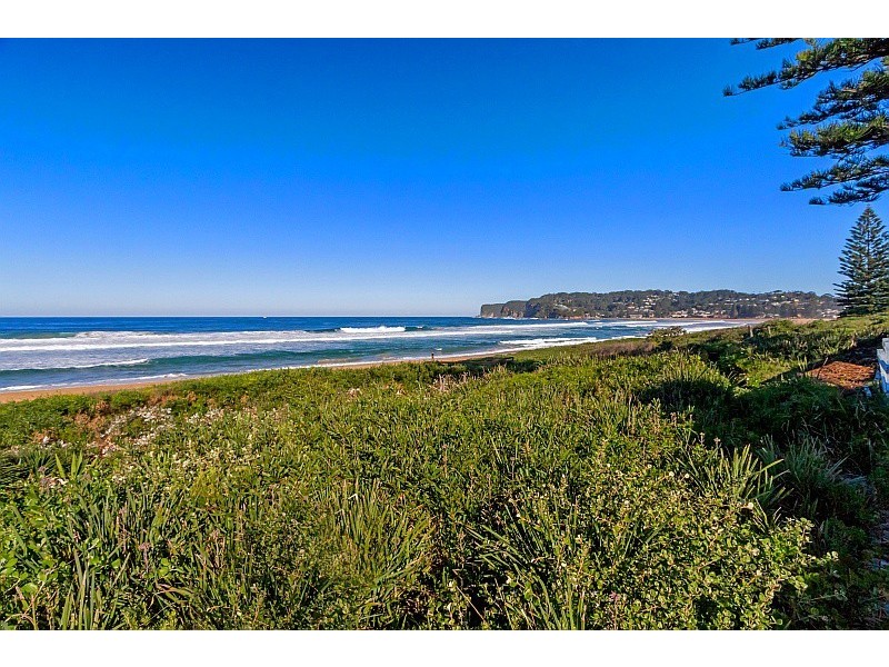 14 North Avoca Parade, North Avoca NSW 2260