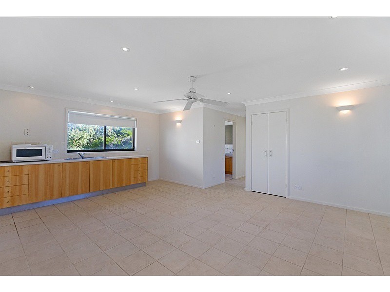 14 North Avoca Parade, North Avoca NSW 2260