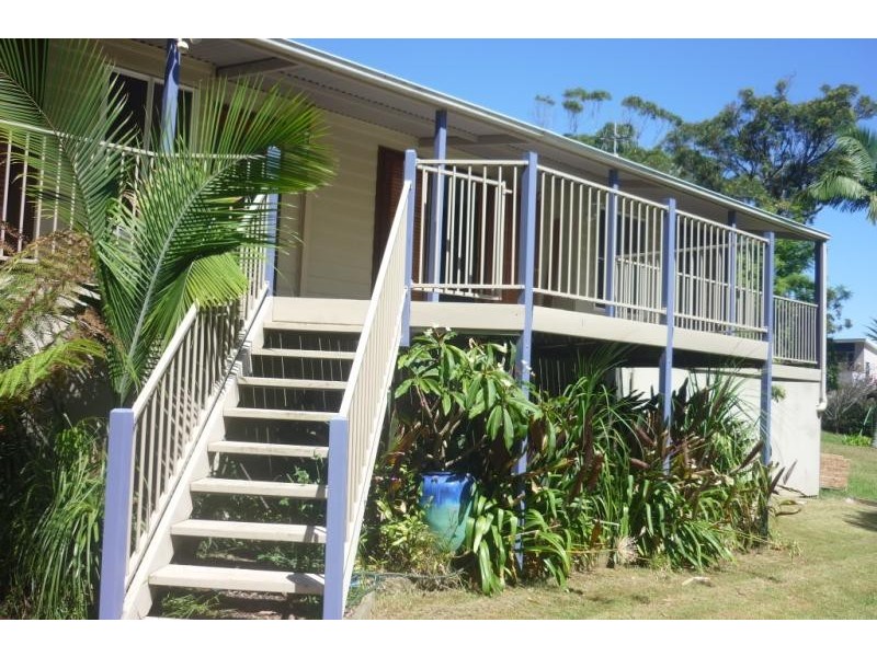 25a Tramway Rd, North Avoca NSW 2260