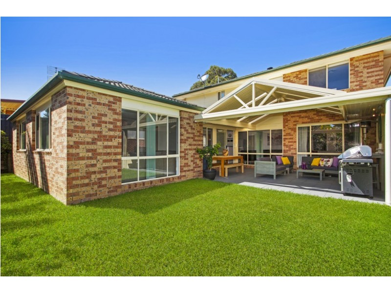 77 Thames Drive, Erina NSW 2250