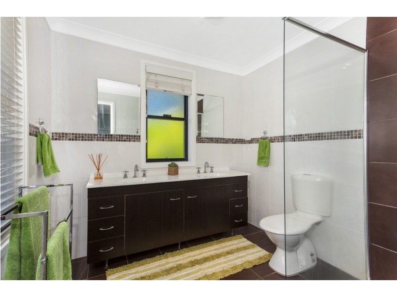 37 Yeramba Cr, Terrigal NSW 2260