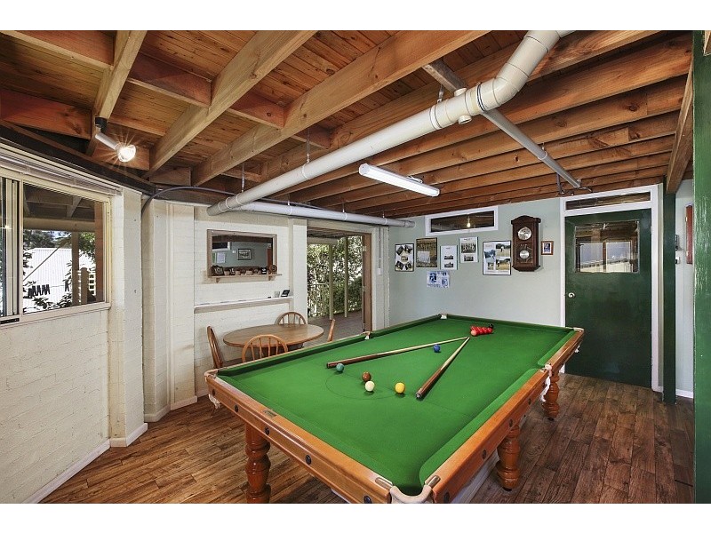 98 Ridgway Road, Avoca Beach NSW 2251