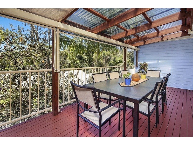 98 Ridgway Road, Avoca Beach NSW 2251