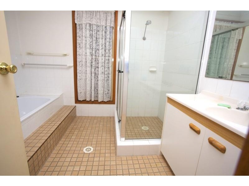 19 Stratford Park Drive, Terrigal NSW 2260