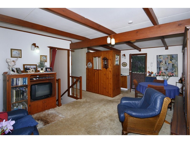 10 Oceano Street, Copacabana NSW 2251