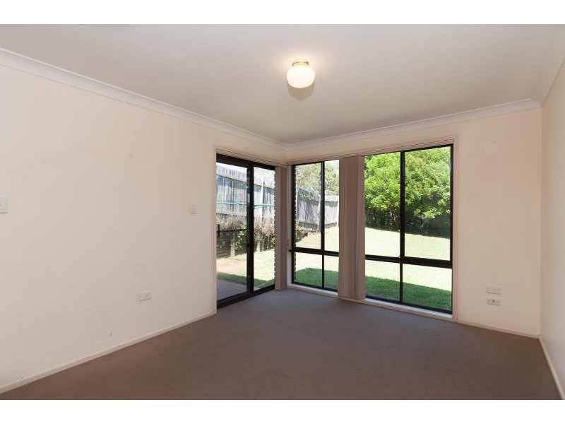 32B Bronzewing Drive, Erina NSW 2250