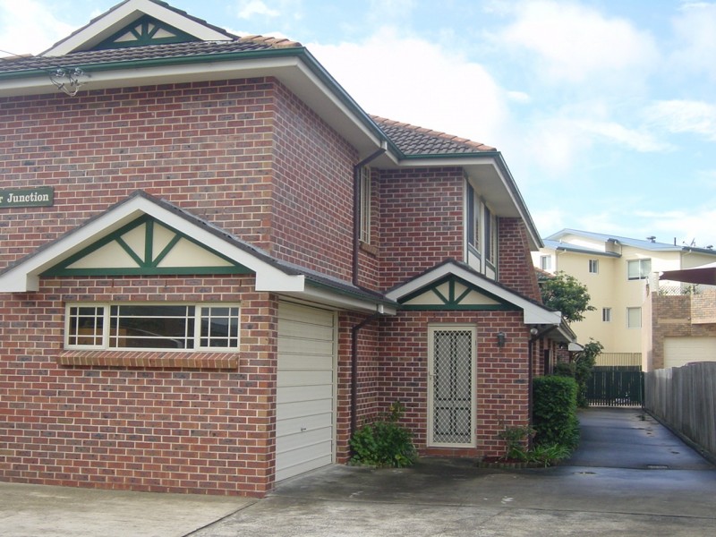 2/8 Junction Rd Terrigal   2261, Terrigal NSW 2260