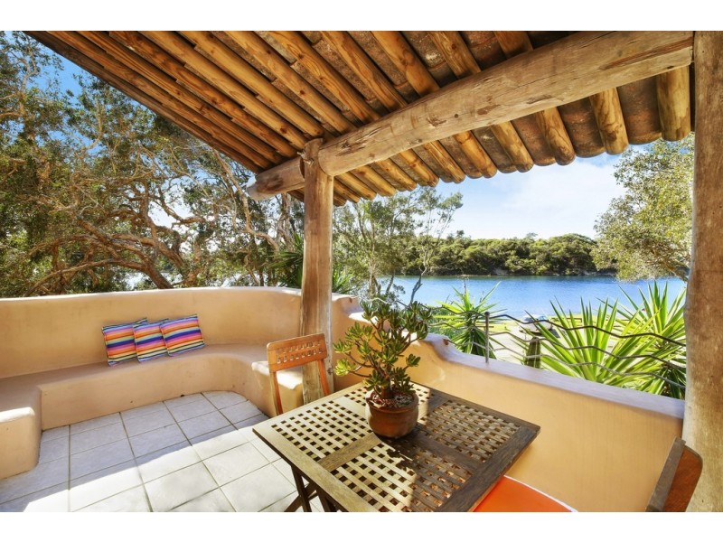 11 Remembrance Drive, Wamberal NSW 2260