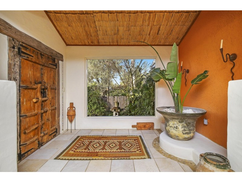 11 Remembrance Drive, Wamberal NSW 2260