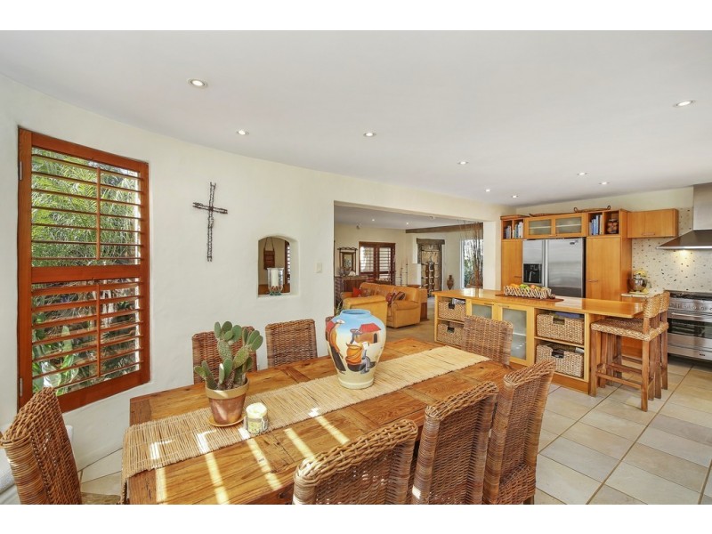 11 Remembrance Drive, Wamberal NSW 2260