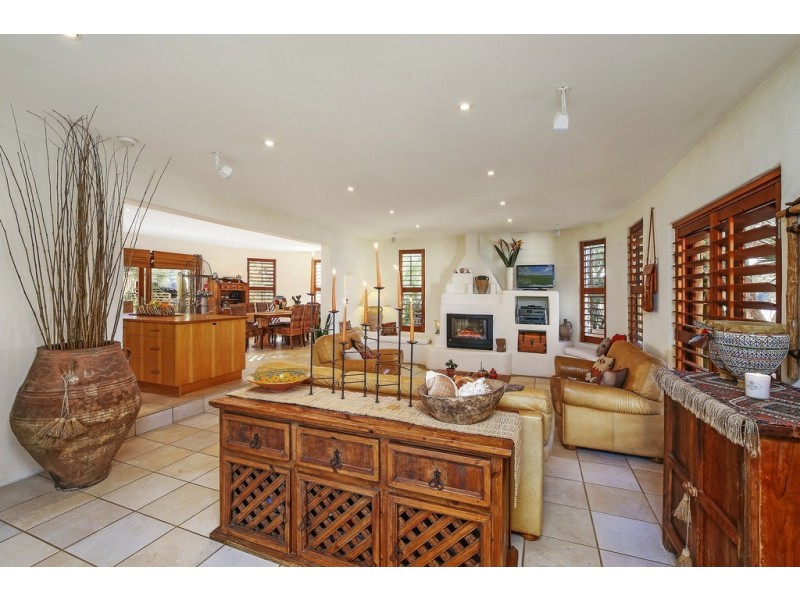 11 Remembrance Drive, Wamberal NSW 2260