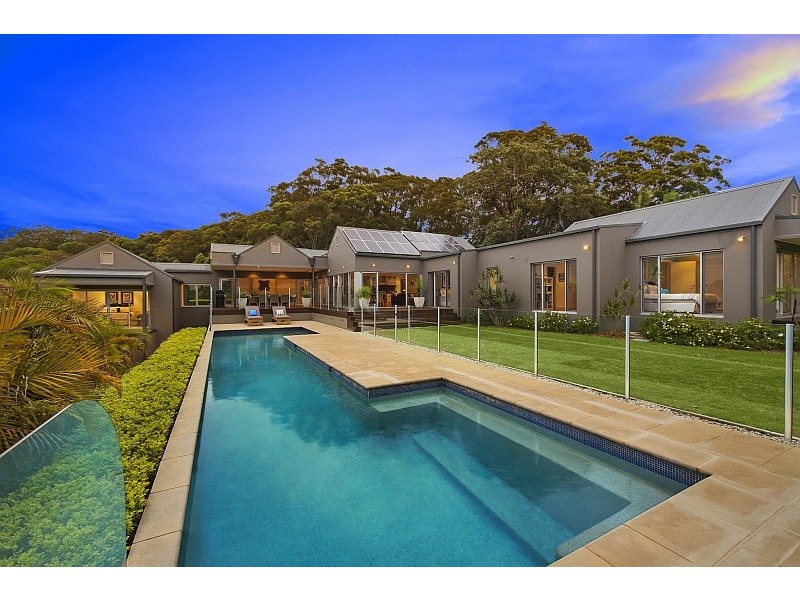 24 Townsend Avenue, Avoca Beach NSW 2251