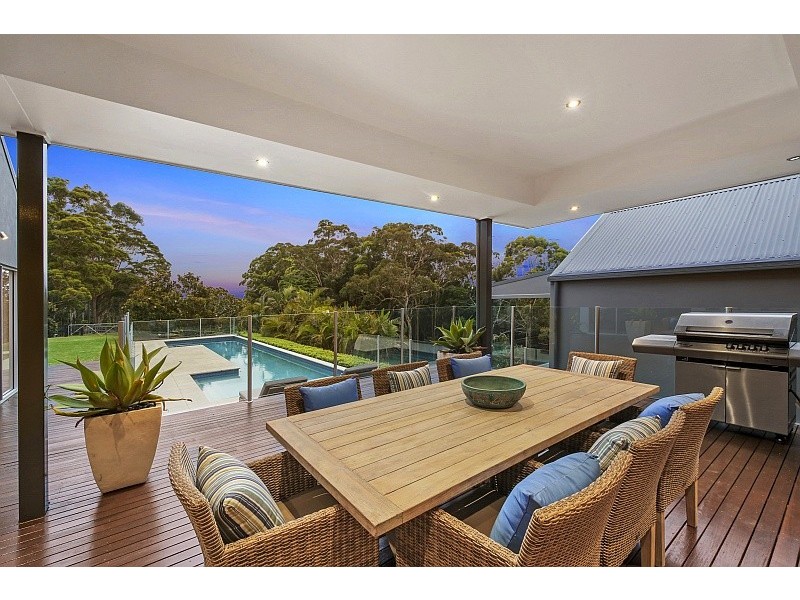 24 Townsend Avenue, Avoca Beach NSW 2251
