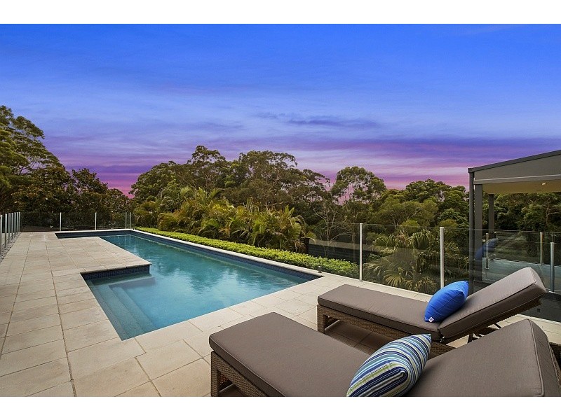 24 Townsend Avenue, Avoca Beach NSW 2251