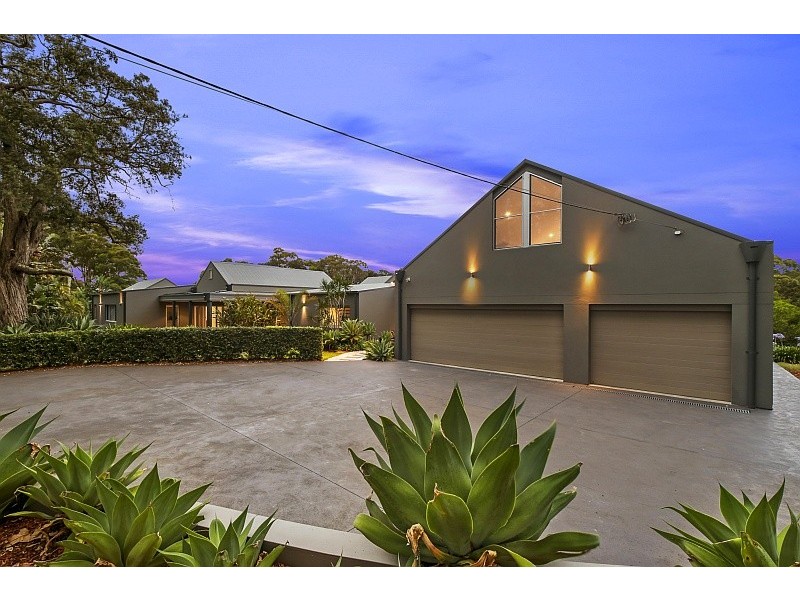 24 Townsend Avenue, Avoca Beach NSW 2251