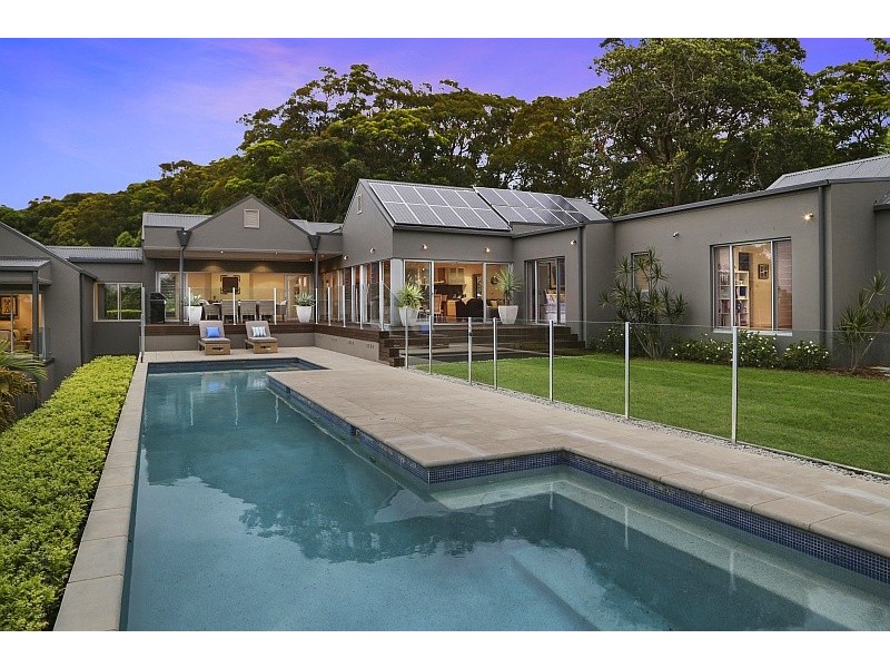 24 Townsend Avenue, Avoca Beach NSW 2251