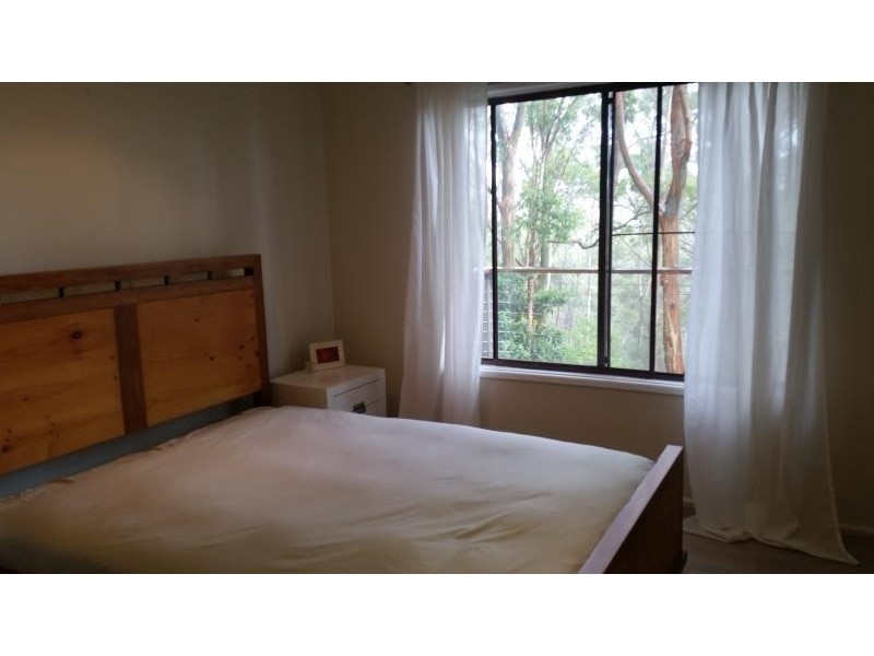 4B Gregory Street, Wyoming NSW 2250