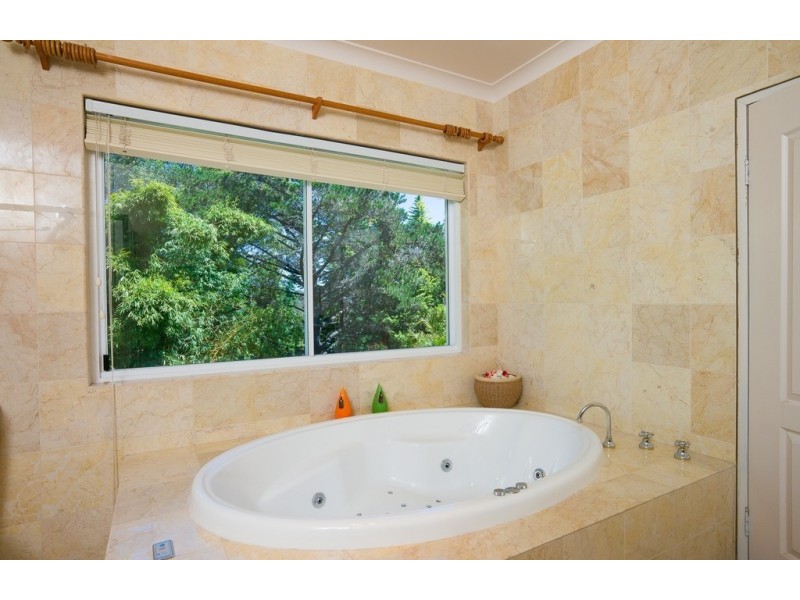 29 Reads Road, Wamberal NSW 2260