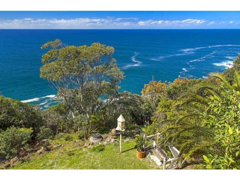 41 Endeavour Drive, Avoca Beach NSW 2251