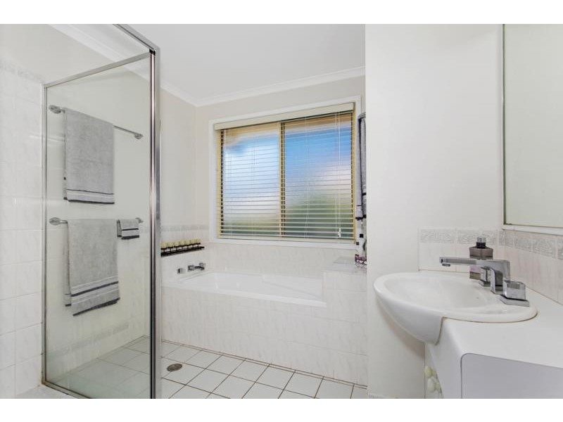 77 Thames, Erina NSW 2250