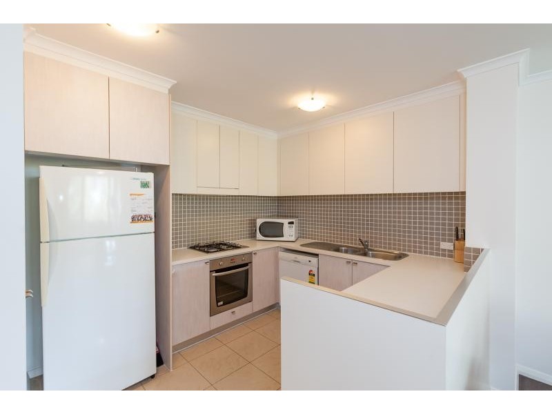 112/80 John Whiteway Drive, Gosford NSW 2250