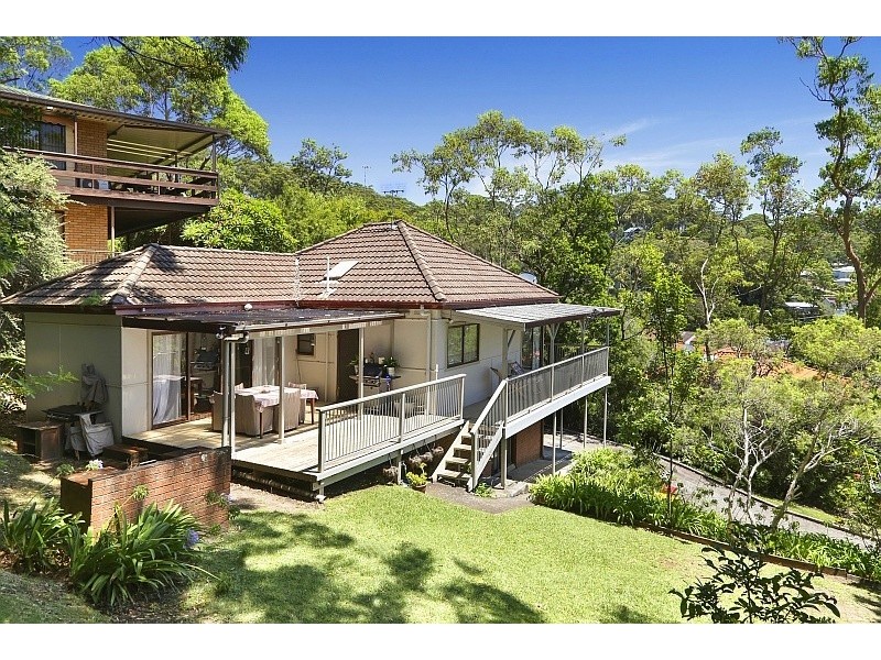 30 Avoca Drive, Avoca Beach NSW 2251