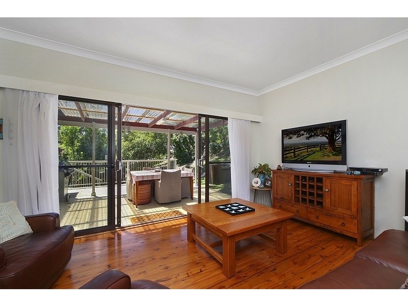 30 Avoca Drive, Avoca Beach NSW 2251