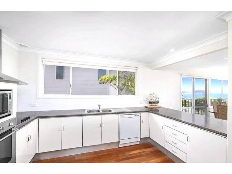 42 Barnhill Road, Terrigal NSW 2260