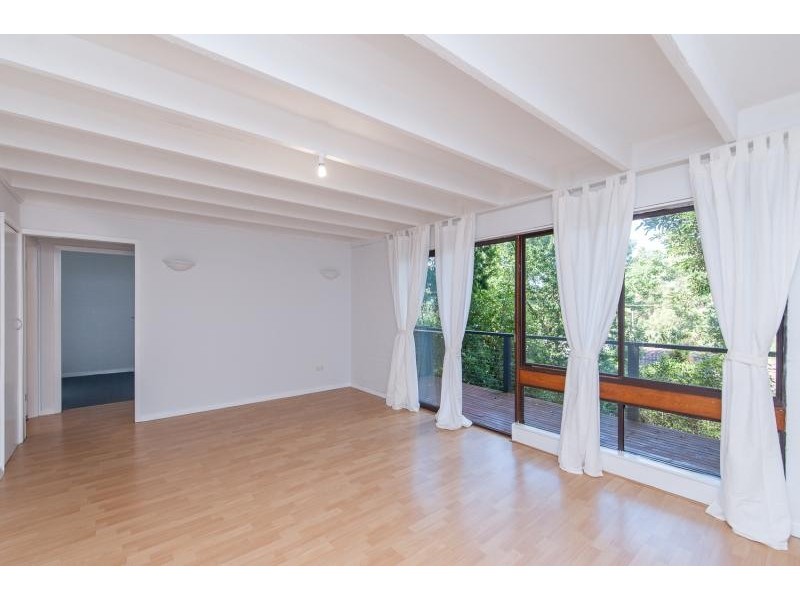 2/5 Bellevue Cresent, North Avoca NSW 2260