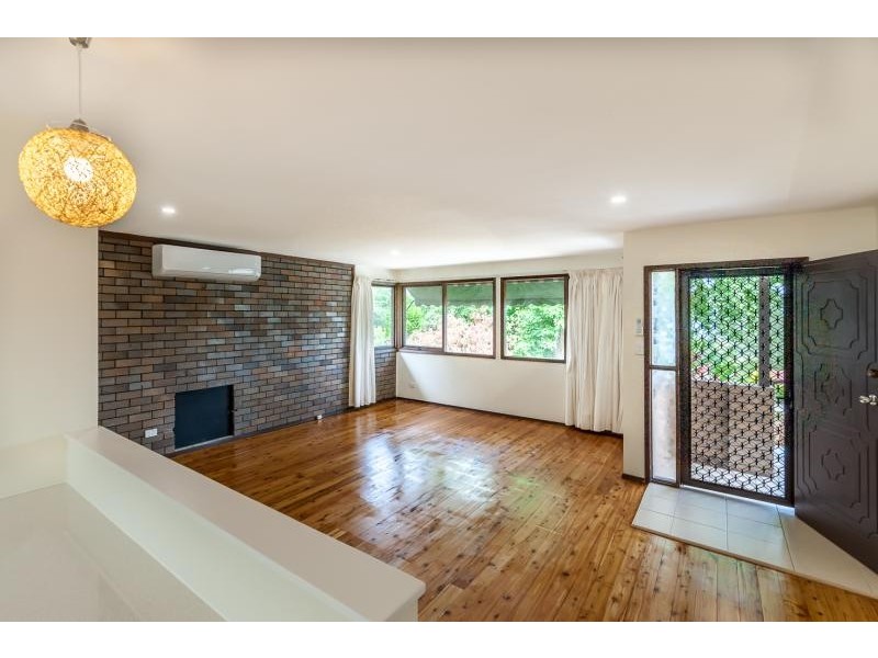286 Avoca Drive, Green Point NSW 2251