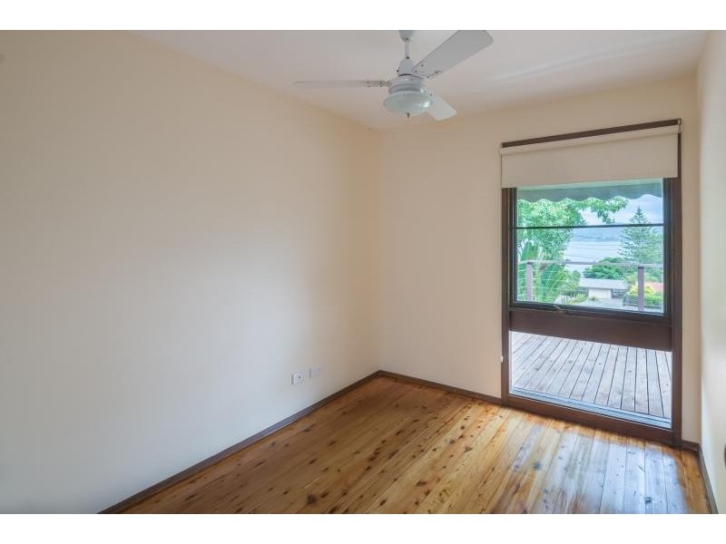 286 Avoca Drive, Green Point NSW 2251