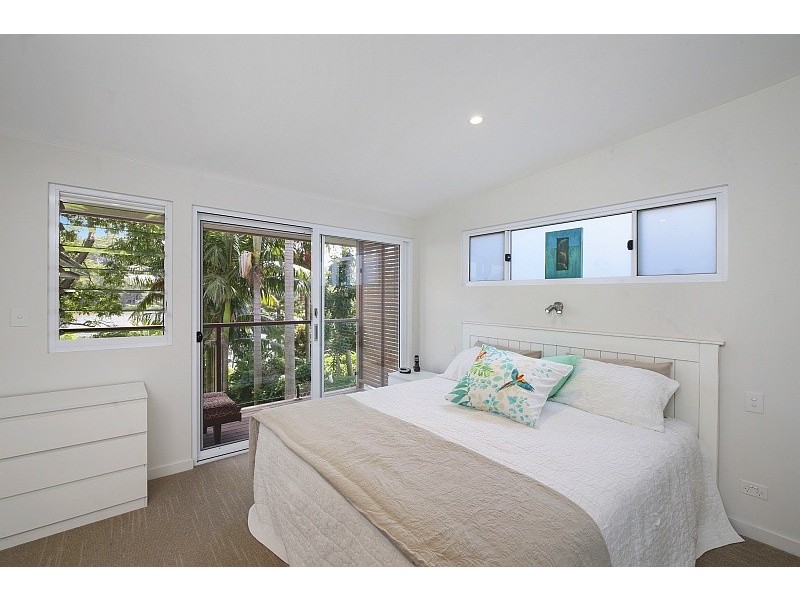 19 Cape Three Points Road, Avoca Beach NSW 2251