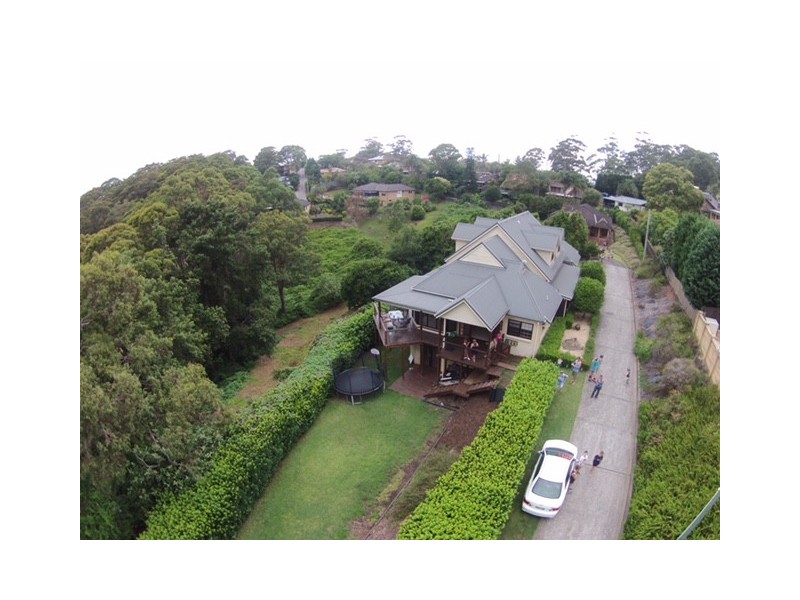 18 Charles Kay Dr, Terrigal NSW 2260