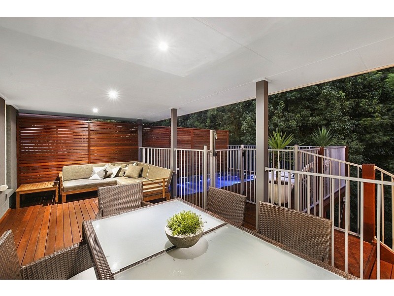 31 Karani Avenue, Avoca Beach NSW 2251