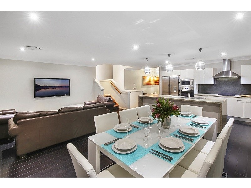 31 Karani Avenue, Avoca Beach NSW 2251