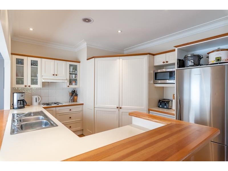 24 Peel Street, Avoca Beach NSW 2251