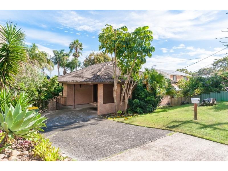 15 Hopetoun Street, Forresters Beach NSW 2260