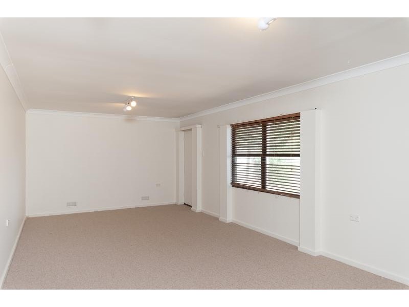 15 Hopetoun Street, Forresters Beach NSW 2260