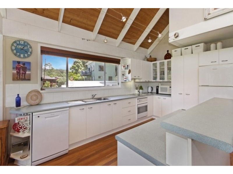 64 Broadwater Drive, Saratoga NSW 2251